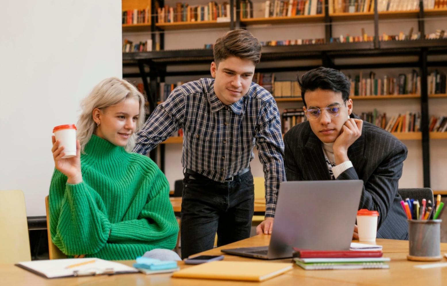 jenthylo Team bei der Entwicklung neuer Budgetplanungs-Methoden